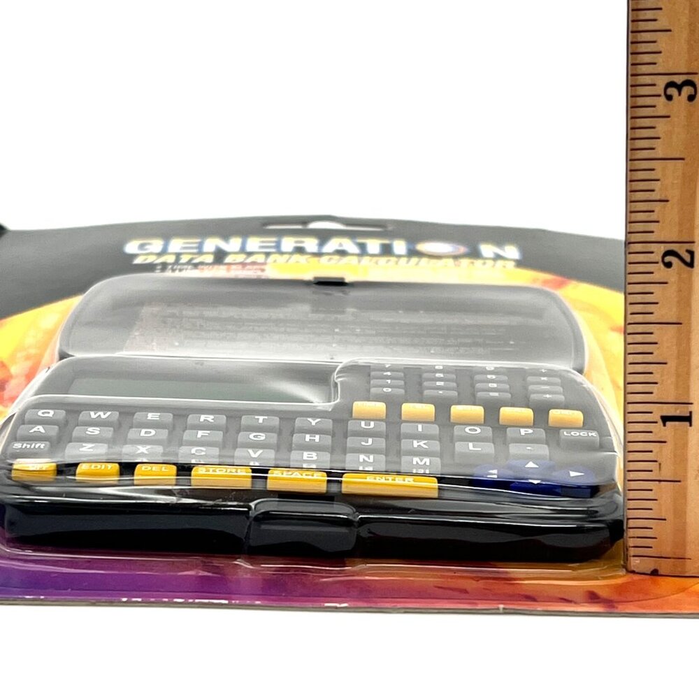 Vintage Generation Data Bank Calculator With 3-Line LCD Display Alarm & Planner - Picture 7 of 8